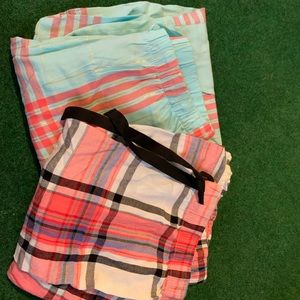 Victoria secret pj pants comes as a set